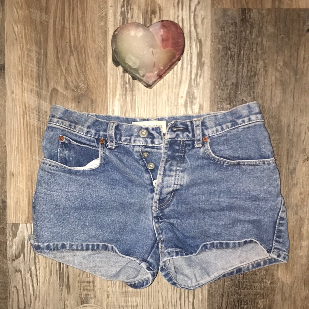 Gap Shorts Size 2 ❤️